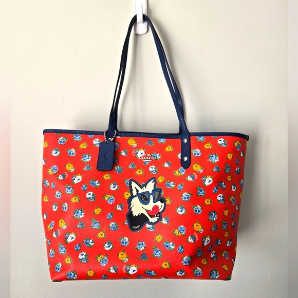 Coach Reversible City Tote in Tea Rose Wolf - Picture 1 of 16